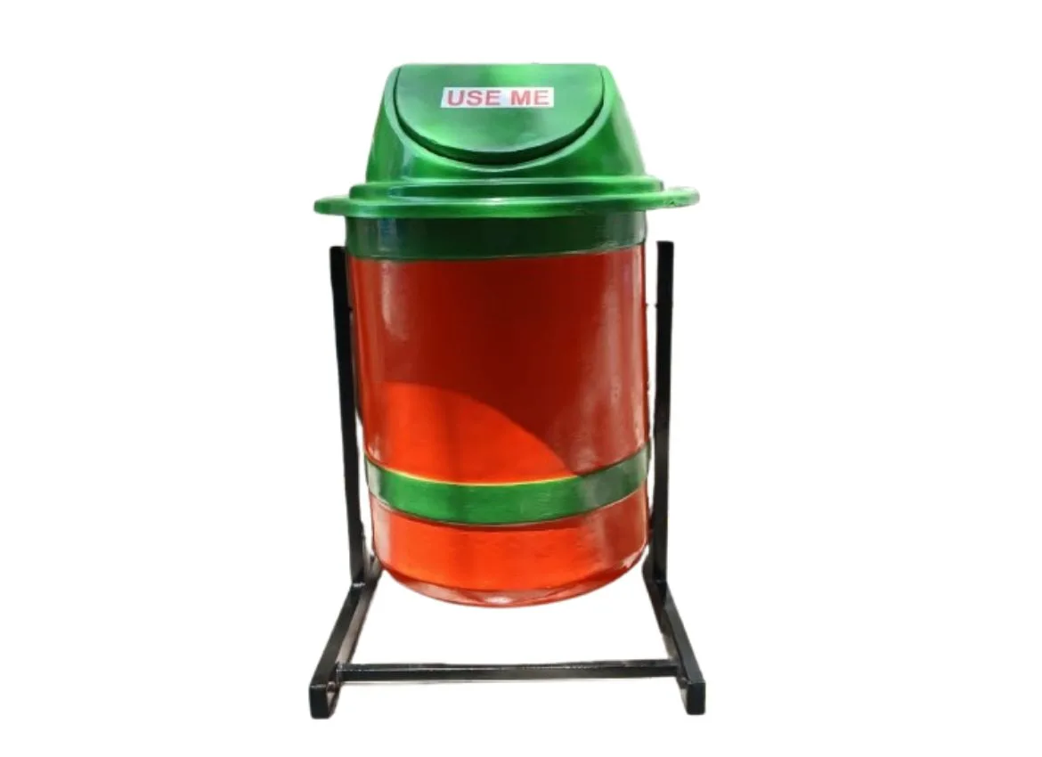 M-Caped Swing Dustbin