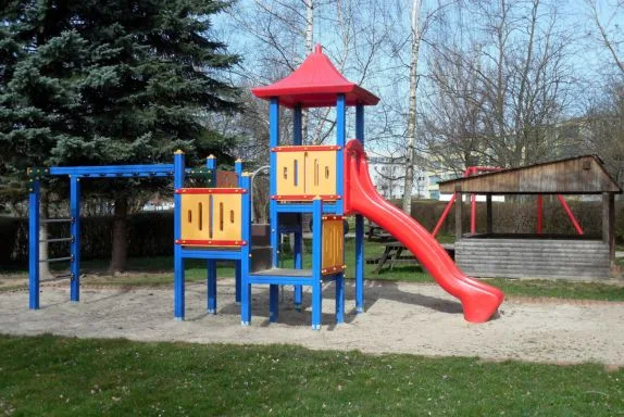 frp playground equipment manufacturers